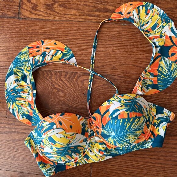 NWT Floral Bikini Two Piece Ruffle Sleeve High Waist Tummy Control Size Small - Picture 8 of 12